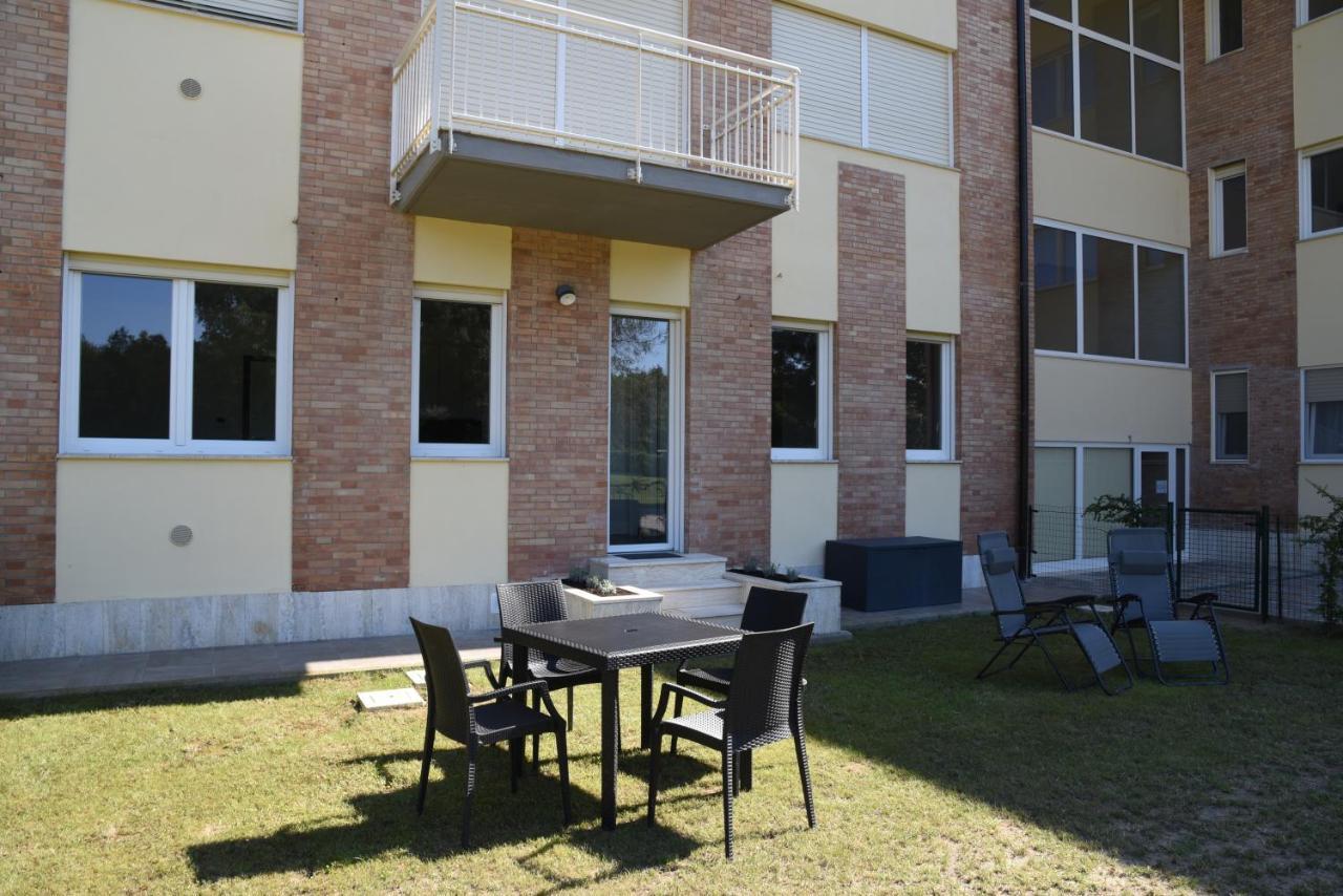 Residence Il Piviere App 7 With Private Garden Calambrone Exterior foto